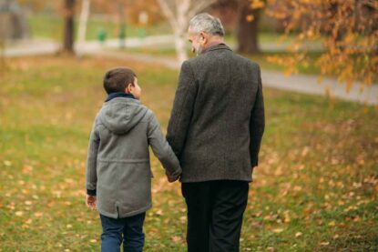 Festa dei nonni 2024, riflessioni ed iniziative: "Basta dicotomie e pregiudizi sull'invecchiamento"