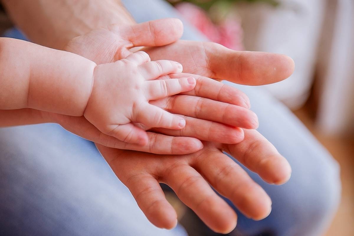 Genova, bimba morta a casa dopo le dimissioni in ospedale, aperta inchiesta