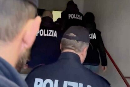 Case popolari e guerre di camorra, 60 arresti a Napoli: sgominati due clan dell'area di Ponticelli